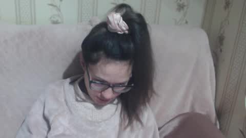 Snapshot of flowercandydoll13 chatting on 02.15.26 say meow and send tip online show from 02.15.26