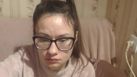 Snapshot of flowercandydoll13 chatting on 02.22.26 say meow and send tip online show from 02.22.26