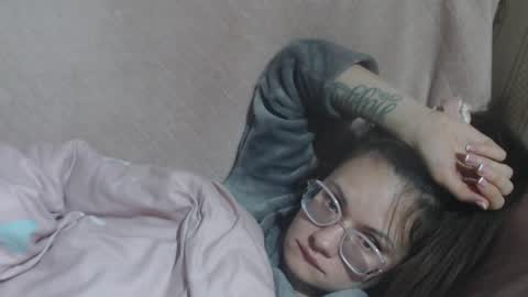 Snapshot of flowercandydoll13 chatting on 03.14.26 say meow and send tip online show from 03.14.26