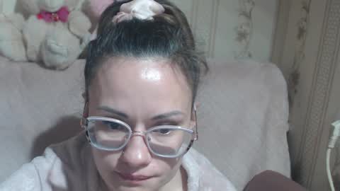 say meow and send tip  online show from 04.06.26