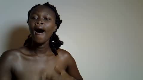 flowerdiva002 online show from 11.23.25