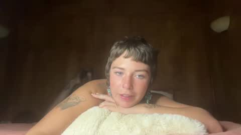 Snapshot of flowergirl448844 chatting on 12.09.24 Flowergirl online show from 12.09.24