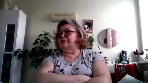 Flowerlower online show from 03.03.25