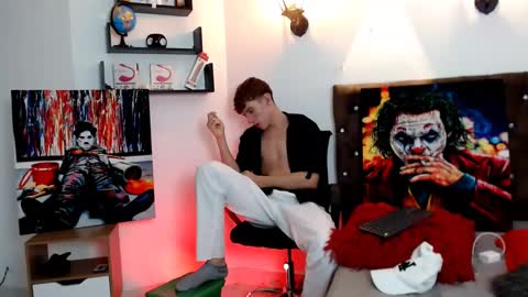 flowers109 online show from 02.23.25