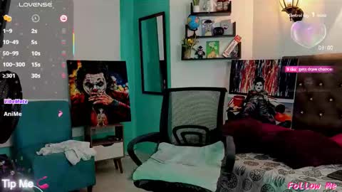 flowers109 online show from 11.18.25