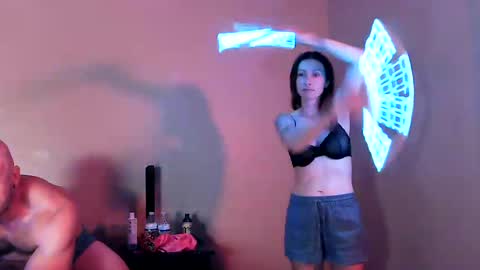 Snapshot of flowmiedaddy_petiegirllana chatting on 07.21.26 flowmiedaddy_petiegirllana online show from 07.21.26