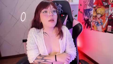  FLUFFY BUBBLE  online show from 02.26.25