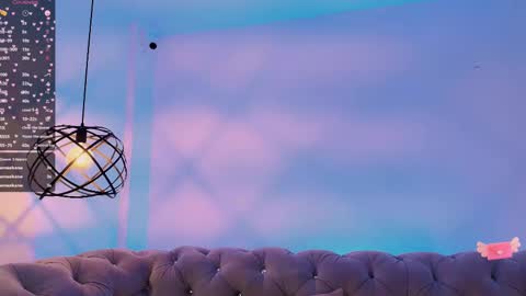  FLUFFY BUBBLE  online show from 03.01.25