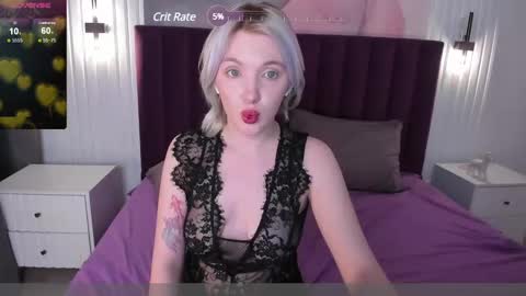 Snapshot of fluffy_monica chatting on 01.22.25 Monica online show from 01.22.25