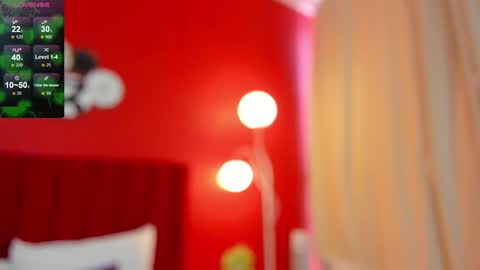 Snapshot of fluffy_monica chatting on 02.10.25 Monica online show from 02.10.25