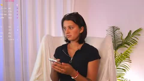 LilLisa online show from 08.02.26