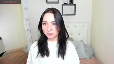 Lina online show from 01.19.25