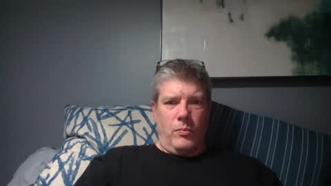 Snapshot of fluidconscience chatting on 11.11.25 FluidConscience online show from 11.11.25