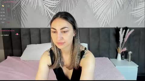 fly_ari online show from 06.12.26