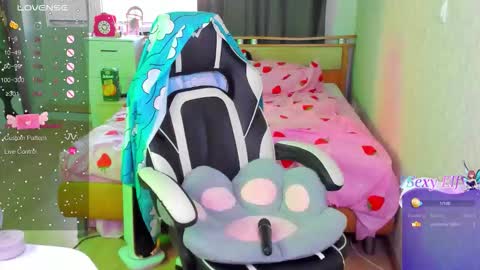 folinskaayaa online show from 12.16.25