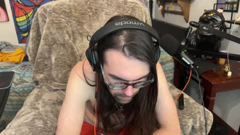 Snapshot of folkemord69 chatting on 01.19.25 Chris online show from 01.19.25