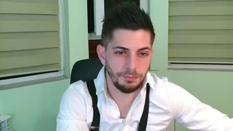 independent model online show from 01.11.25