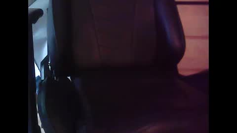 Snapshot of foolmonty chatting on 09.23.25 Hooz2no online show from 09.23.25