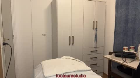 footaurastudio online show from 03.01.26