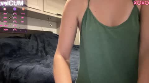 Snapshot of foreverkinkyy chatting on 01.03.25 Elaine online show from 01.03.25