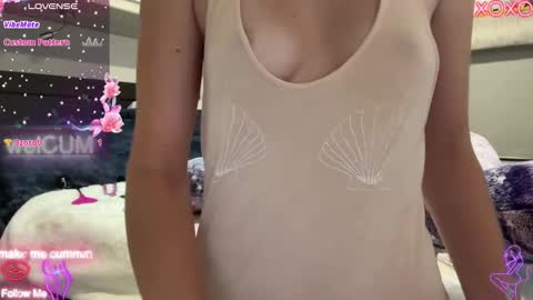 Snapshot of foreverkinkyy chatting on 11.09.25 Elaine online show from 11.09.25