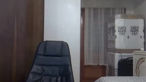 Snapshot of fortiori8 chatting on 09.21.25 fortiori8 online show from 09.21.25