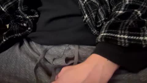 Snapshot of fouro420 chatting on 12.14.25 MikeCheckedLooper online show from 12.14.25