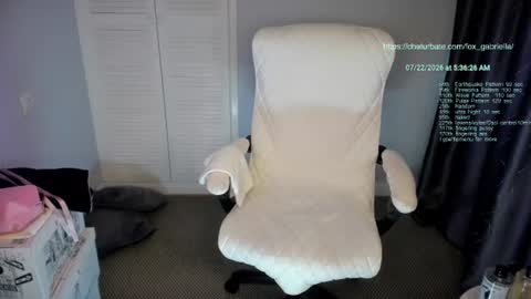 Jasmine Im back online show from 07.22.26