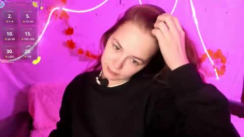 Snapshot of fox_lisaaa chatting on 11.12.25 Lisa online show from 11.12.25