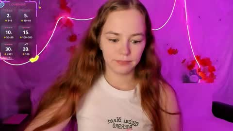 Snapshot of fox_lisaaa chatting on 11.29.25 Lisa online show from 11.29.25