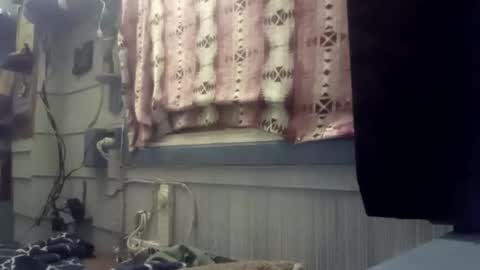 Snapshot of foxbodydave chatting on 11.23.25 foxbodydave online show from 11.23.25