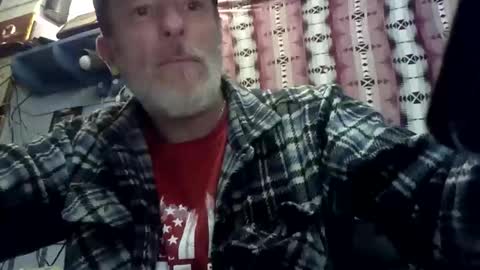 Snapshot of foxbodydave chatting on 11.29.25 foxbodydave online show from 11.29.25
