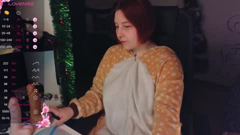 Snapshot of foxgirlandmerguis chatting on 12.03.24 Belinda online show from 12.03.24