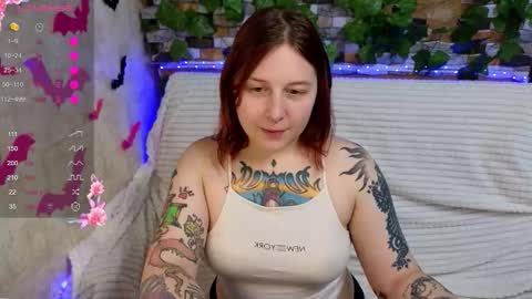 Snapshot of foxgirlandmerguis chatting on 10.25.25 Belinda online show from 10.25.25