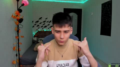 Foxicfu online show from 12.05.24