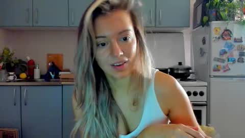 Foxy online show from 11.08.25