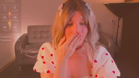 Sue online show from 02.11.25