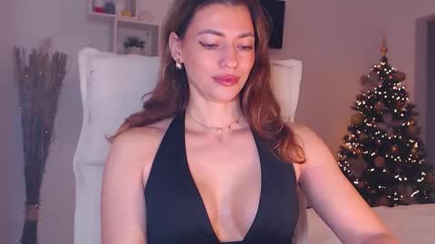 Adela - Single mom. 40 y online show from 01.07.26