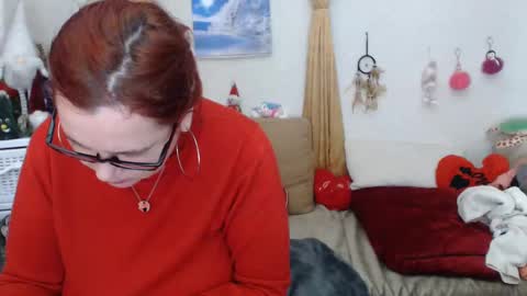 Snapshot of foxydesiree chatting on 01.26.25 foxydesiree online show from 01.26.25