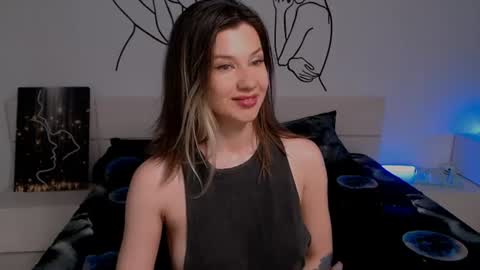 Snapshot of foxydevilish chatting on 06.25.26 Fox online show from 06.25.26