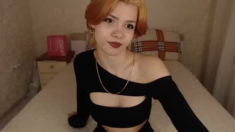 Snapshot of foxylika chatting on 03.24.26 Lika online show from 03.24.26