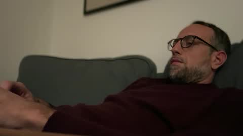 Snapshot of fra___ chatting on 10.21.25 fra___ online show from 10.21.25