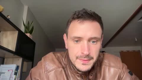 fraisetagada359 online show from 11.08.25