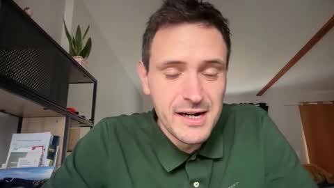 fraisetagada359 online show from 11.18.25