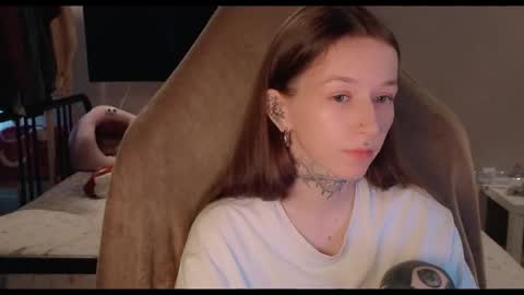 fran_bow online show from 05.09.26