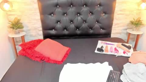          online show from 04.30.26