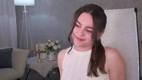 Francesca online show from 06.10.26