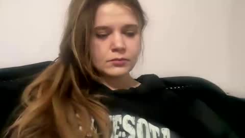 francescafey online show from 01.13.25