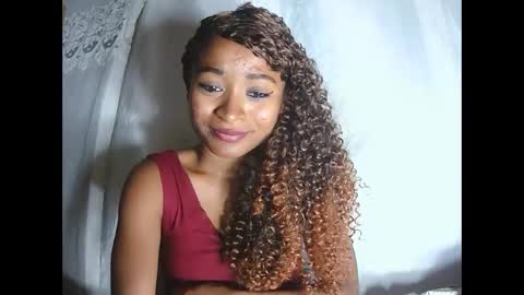 Snapshot of francine925426 chatting on 11.24.25 francine925426 online show from 11.24.25