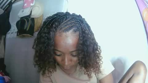 Snapshot of francine925426 chatting on 12.13.25 francine925426 online show from 12.13.25